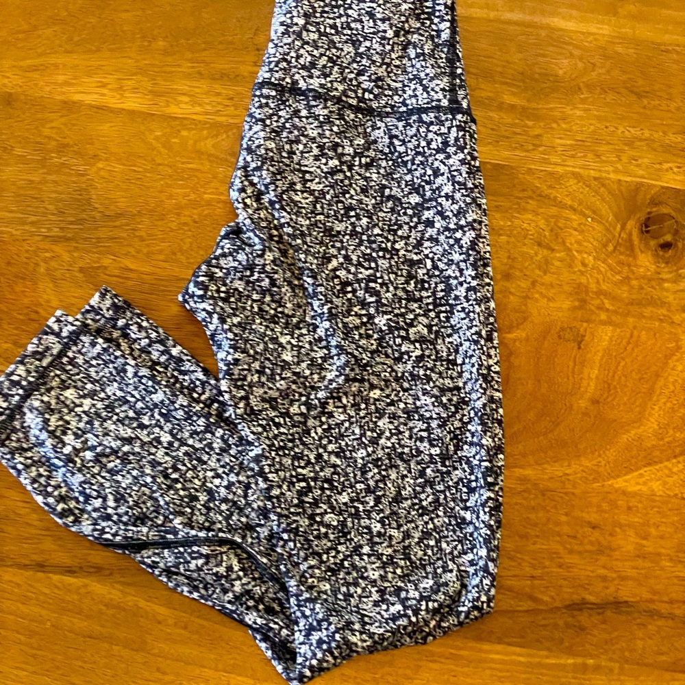 Lululemon luxtreme high rise 7/8 length